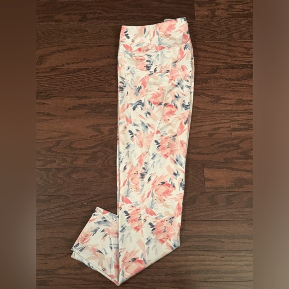 Jockey Pants - Women's Jockey 7/8 Printed Athletic/Yoga Pants *with pockets!*